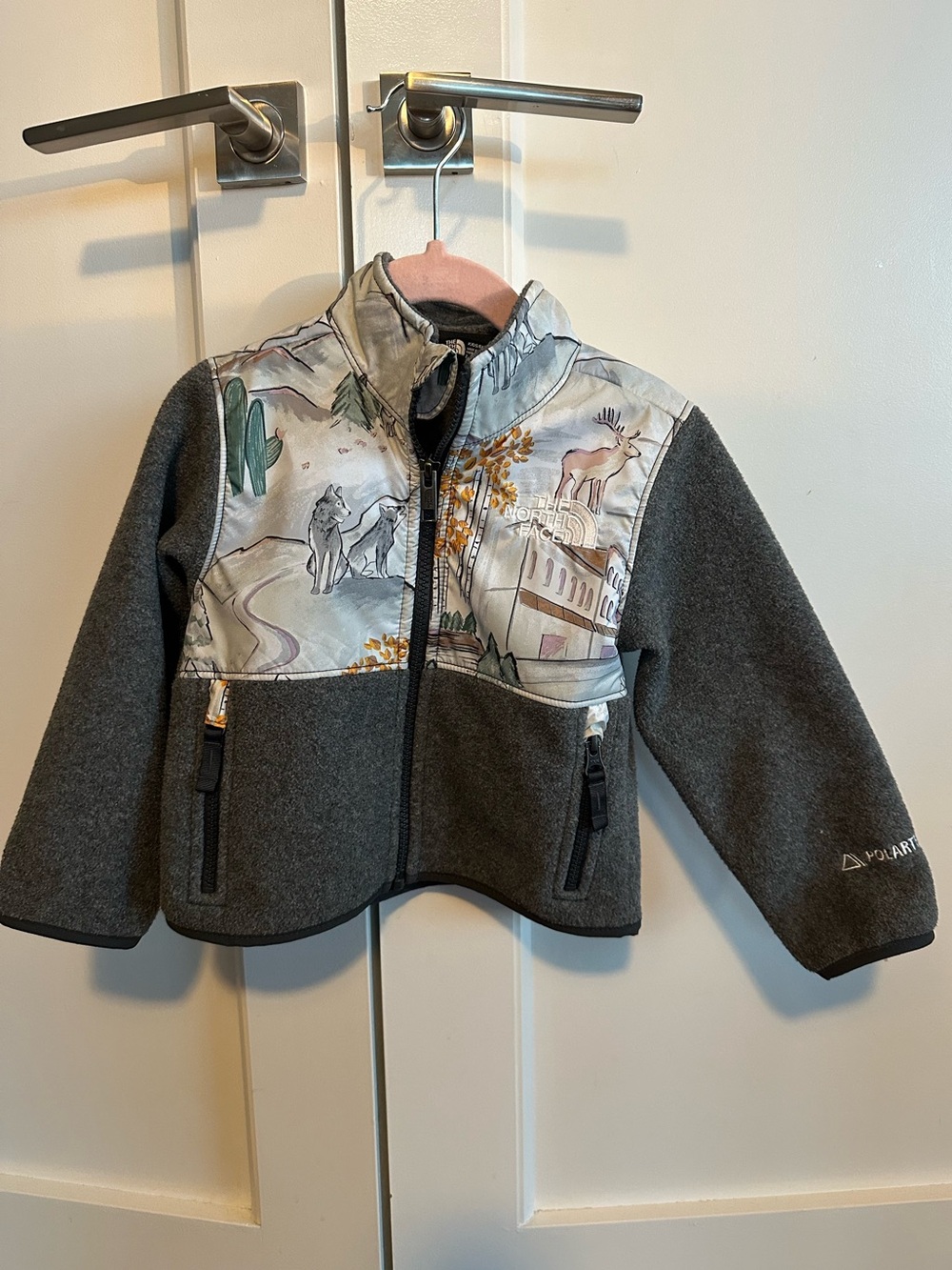 North Face Toddler Fleece Jacket in White Like a Wolf Print
